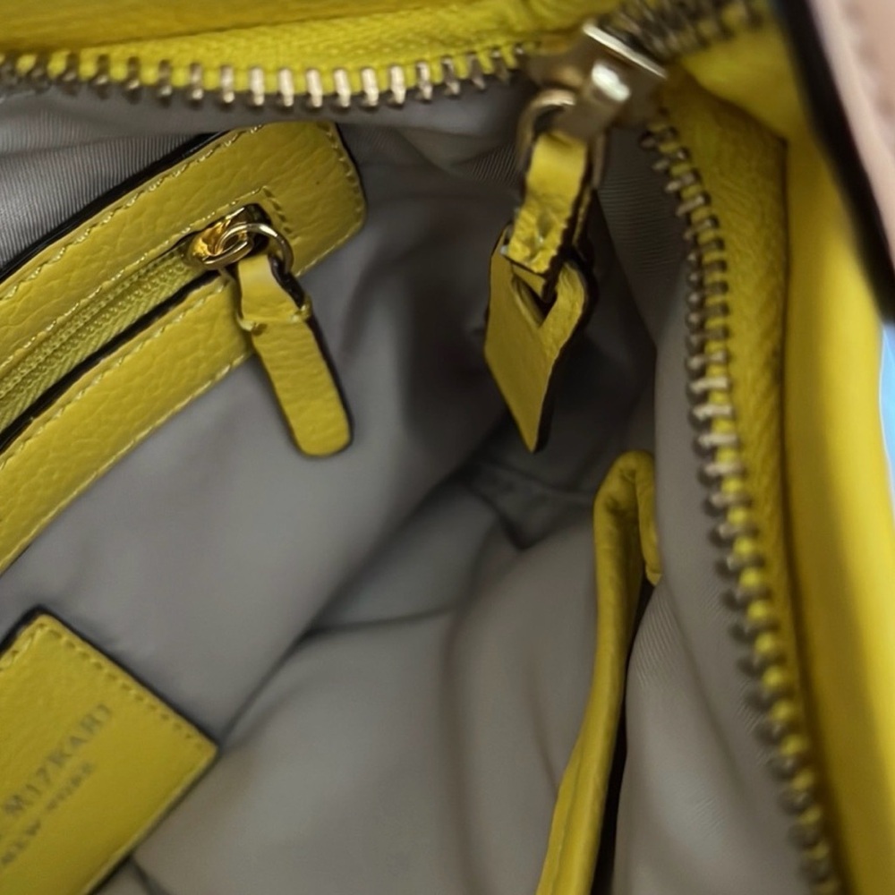 Isaac Mizrahi Sling Yellow Leather Women’s Bag - Picture 13 of 16
